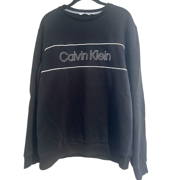 Calvin Klein Other - Calvin Klein crew neck